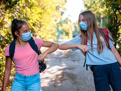 Story 1 - girls linking arms_400x30
