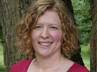 L Dunton headshot_400x300